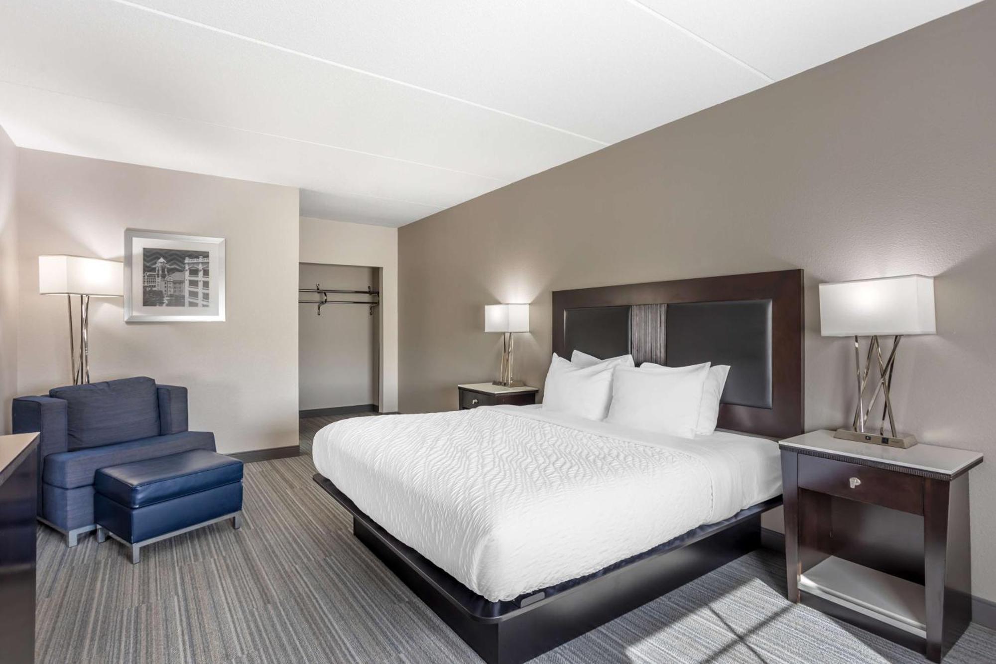 Best Western Plus Wilkes Barre-Scranton Airport Hotel Pittston Экстерьер фото