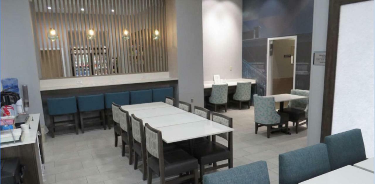 Best Western Plus Wilkes Barre-Scranton Airport Hotel Pittston Экстерьер фото